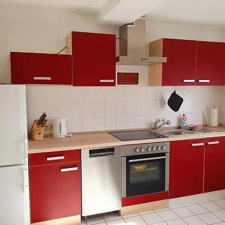 Charmante Maisonnette-Dachgeschosswohnung In Zentraler Lage Rostock Exterior foto